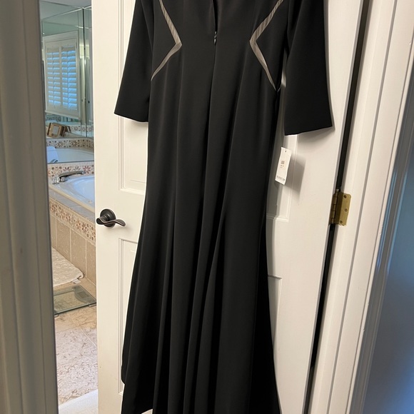 NWT Mikael Aghal Black Formal Gown Size 12 - Picture 2 of 8